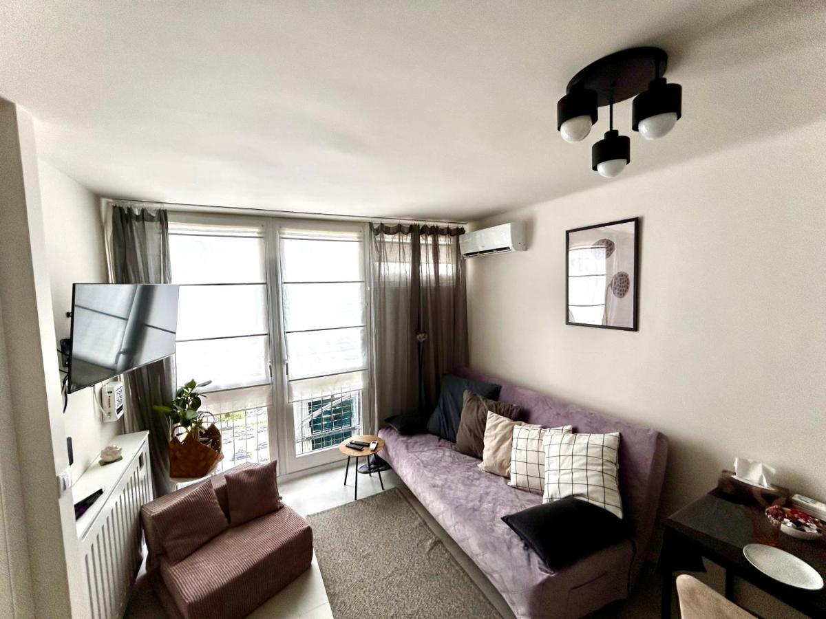 Sky Apartment Comfy Suite Pereca Варшава Экстерьер фото